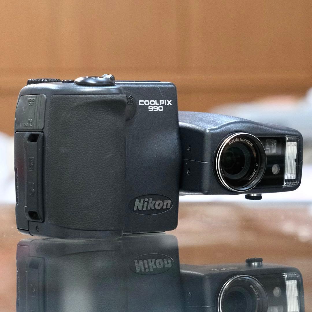 動作品 平成レトロ Y2K CCD 自撮り Nikon COOLPIX E990