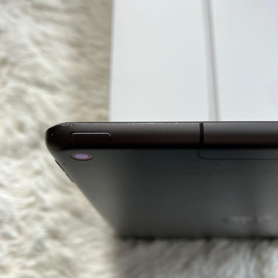 【早い者勝ち】iPad Air3 64GB SIMフリー【すぐ発送】