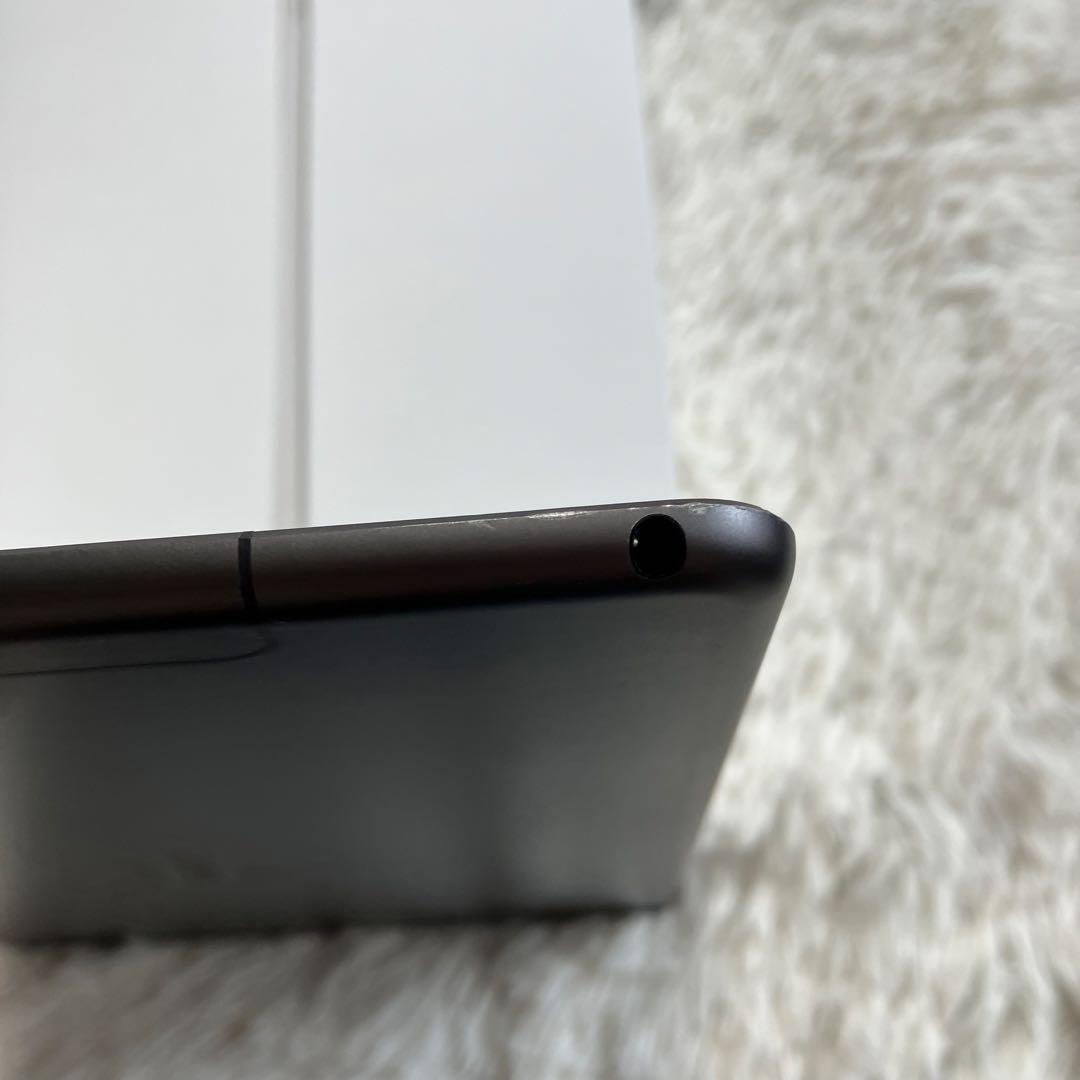 【早い者勝ち】iPad Air3 64GB SIMフリー【すぐ発送】