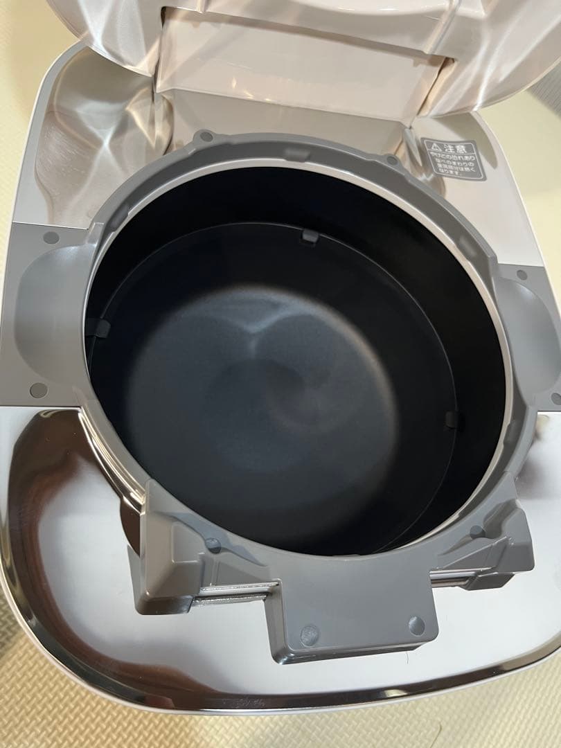 【未使用品】#694 象印 炊飯器 炎舞炊き NX-AA10