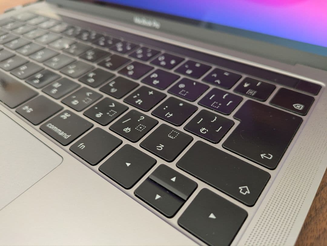 Apple MacBook Pro 13インチ 充放電回数少