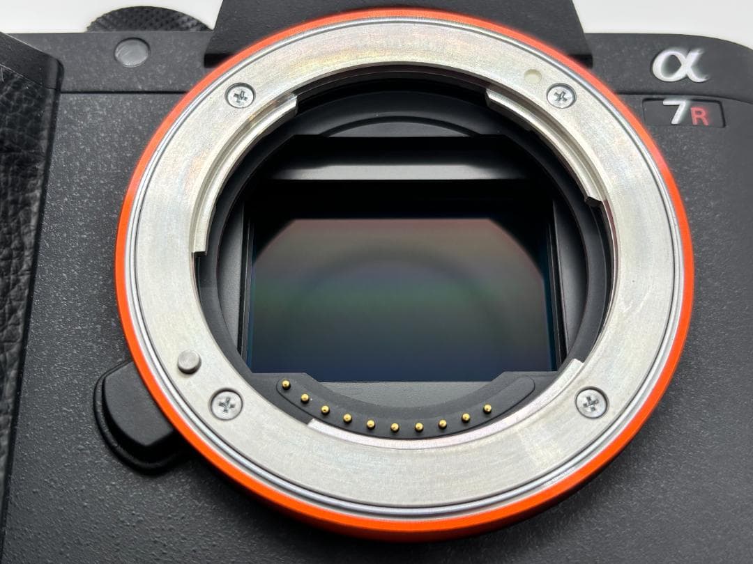 【美品:おまけ多数！】ソニー SONY α7R Ⅱ (ショット数15,183)