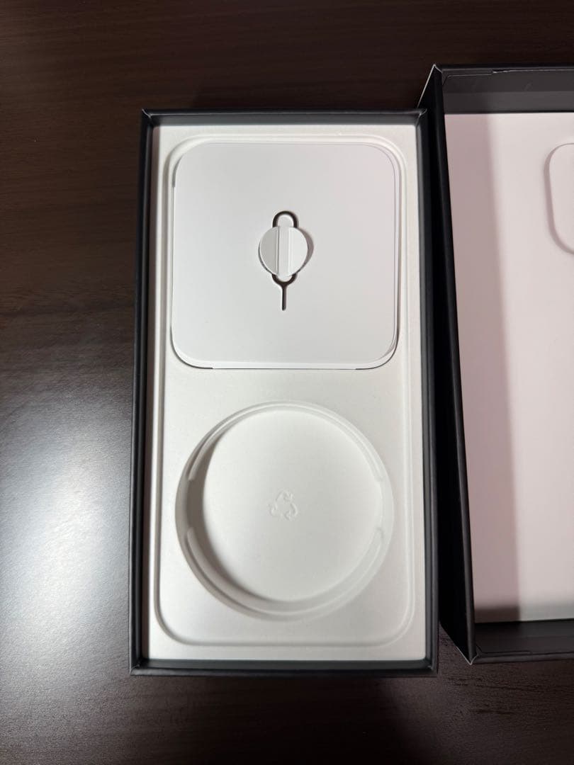 【極美品】 iPhone13Pro 256GBシルバー simフリー フィルム付