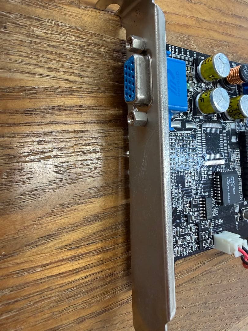 Inno3D GeForce 6600 グラフィックボード
