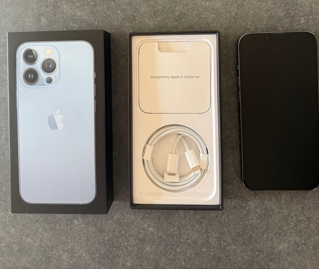 Apple iPhone 13 Pro シエラブルー 本体 充電ケーブル付き