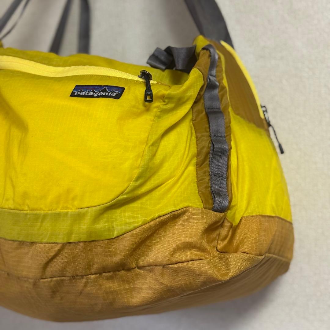 マッスル:Patagonia ライトウェイトトラベルダッフル イエロー