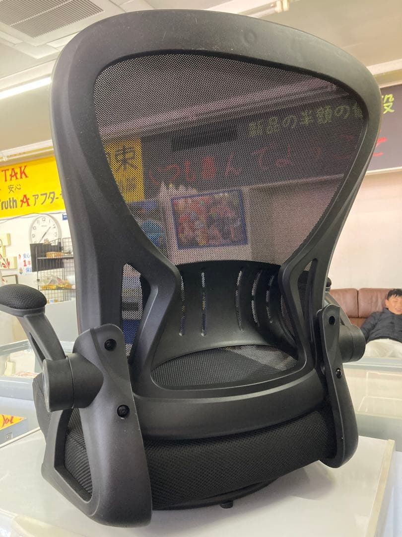 未使用品　回転メッシュ高背もたれチェア ブラック　ボックスあり　埼玉柳生から配送