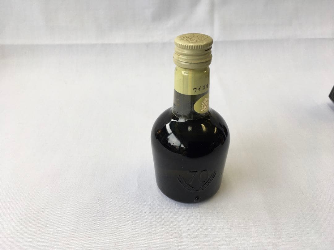 ウイスキー　ブランデー　焼酎　ミニボトル　9つセット　50ml 響　山﨑