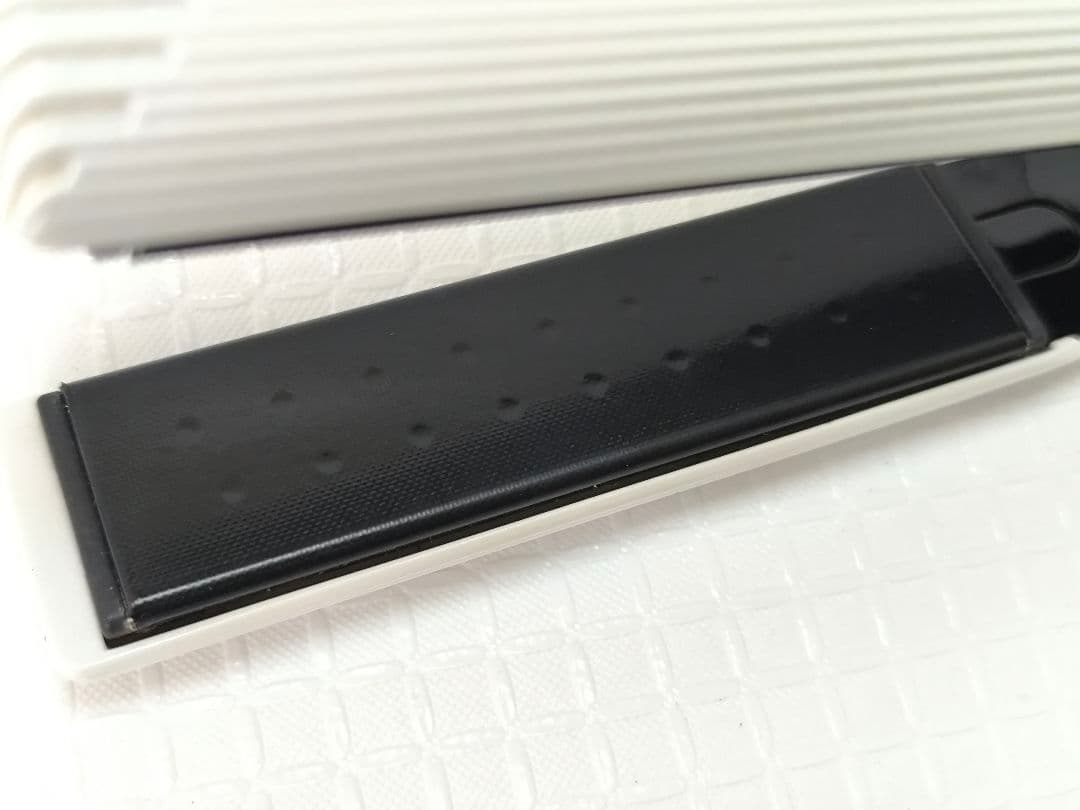 正規品　ReFaリファ ビューテック ストレートアイロン　7