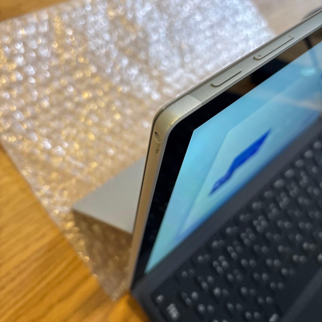 【美品】Microsoft Surface Pro 7 256GB 8GB