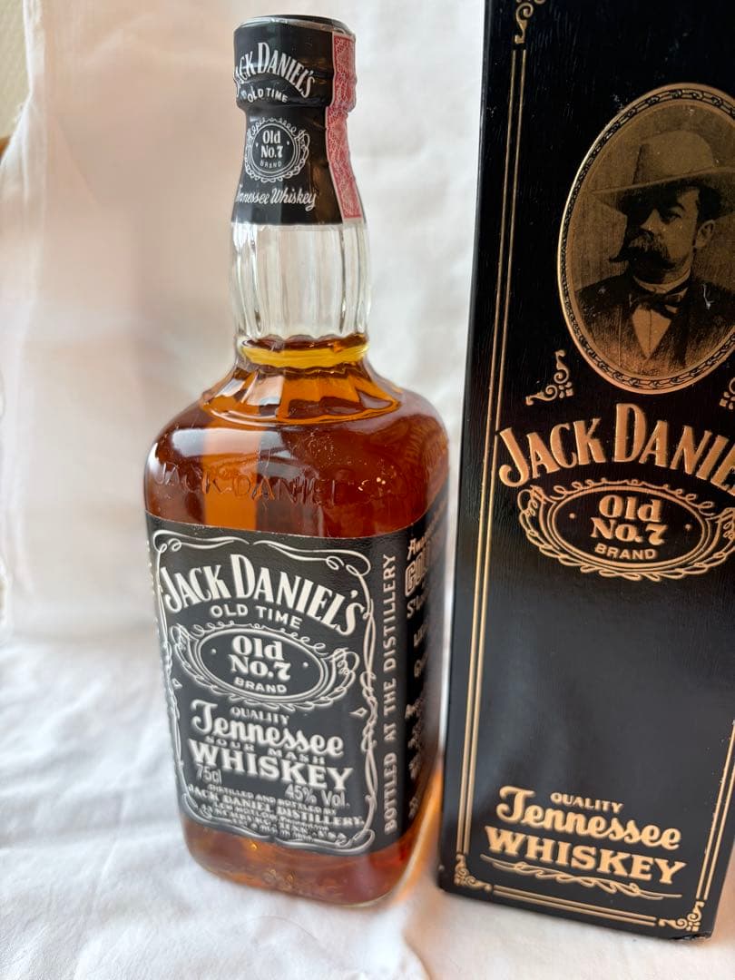 【希少・古酒】ジャックダニエル オールド No.7 45度 750ml 箱付き