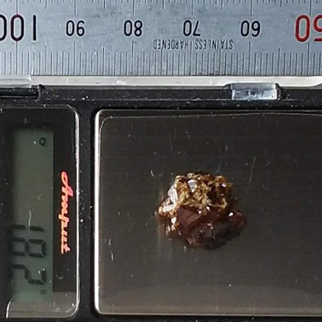 1.82g　レインボーガーネット　奈良県産　鉱物標本　ガーネット　国産鉱物
