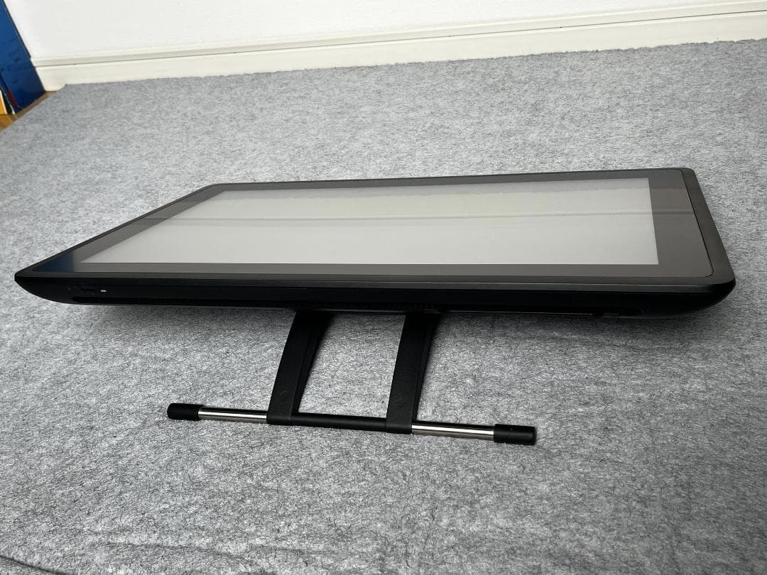 Wacom Cintiq 22 液晶ペンタブレット21.5型DTK2260K0D