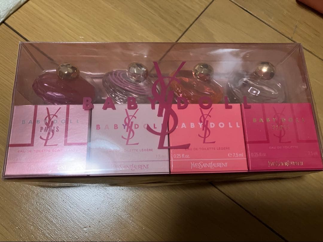 値下げ【未使用品】Yves Saint Laurent ベビードール香水　美品✨